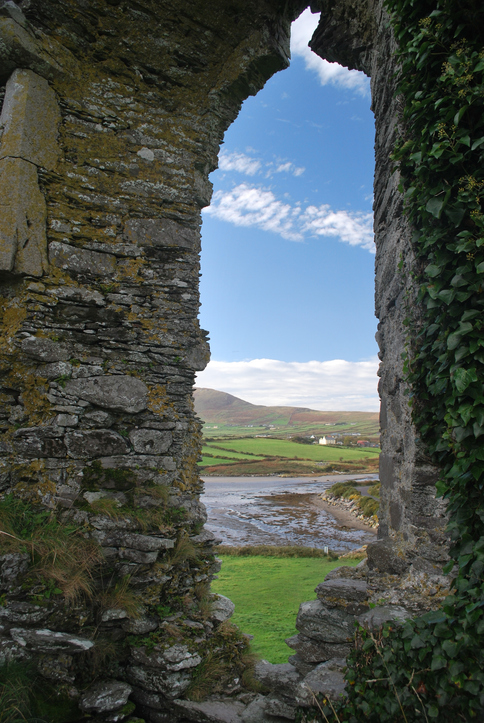 Ballycarbery Castle view